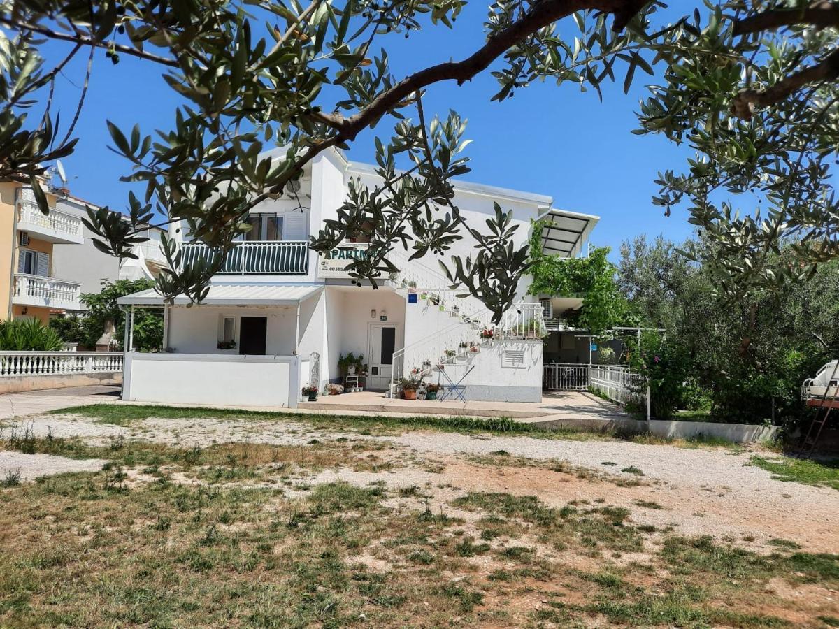 Apartmani Gracela Vodice Buitenkant foto